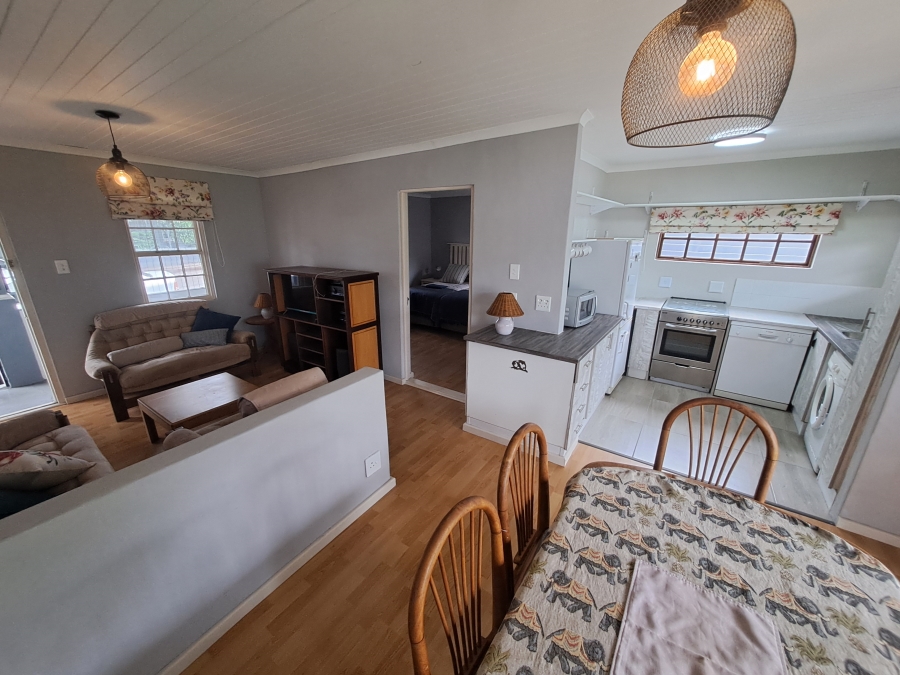 To Let 2 Bedroom Property for Rent in Richmond Hill Eastern Cape